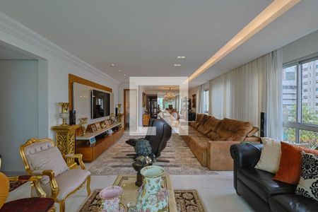 Sala de apartamento à venda com 4 quartos, 168m² em Serra, Belo Horizonte