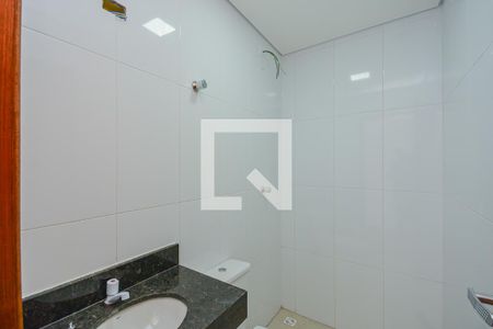 Banheiro de apartamento para alugar com 1 quarto, 30m² em Jardim Consorcio, São Paulo