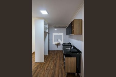 Sala/Cozinha de apartamento para alugar com 1 quarto, 30m² em Jardim Consorcio, São Paulo