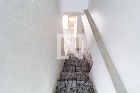 Escada de casa à venda com 2 quartos, 140m² em Cidade Líder, São Paulo