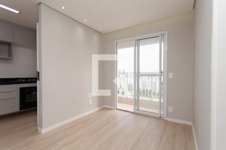 Sala de apartamento para alugar com 2 quartos, 43m² em Vila Isa, São Paulo
