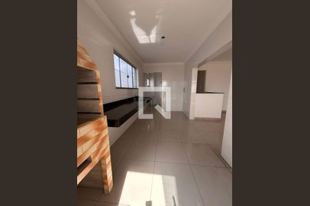 Cozinha de apartamento à venda com 3 quartos, 180m² em Jardim Industrial, Contagem
