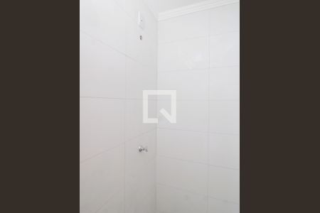 Banheiro de apartamento para alugar com 1 quarto, 42m² em Vila Medeiros, São Paulo