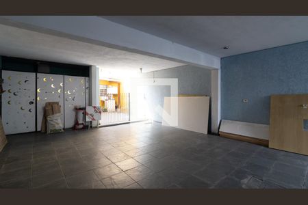 Garagem de casa à venda com 4 quartos, 160m² em Vila Buenos Aires, São Paulo