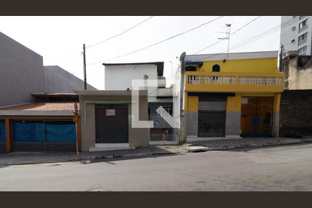 Fachada de casa à venda com 4 quartos, 160m² em Vila Buenos Aires, São Paulo