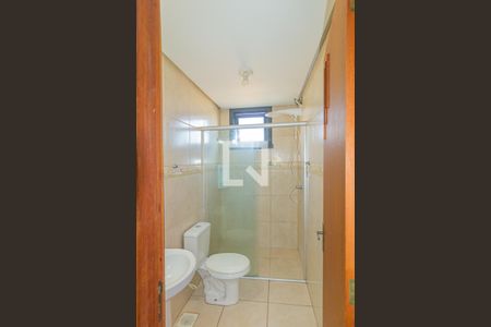 Banheiro de apartamento para alugar com 1 quarto, 35m² em São Luís, Canoas