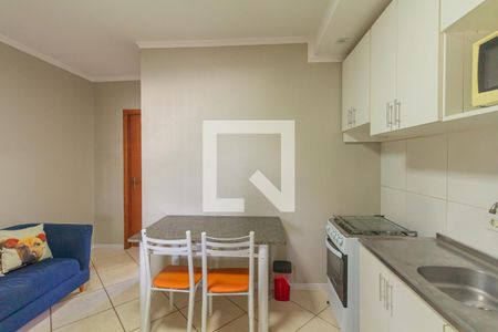 Sala/Cozinha de apartamento para alugar com 1 quarto, 35m² em São Luís, Canoas
