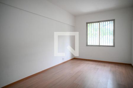 Quarto 1 de apartamento à venda com 2 quartos, 110m² em Vila Heliopolis, São Paulo