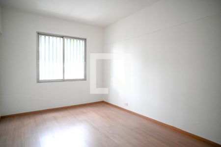 Quarto 1 de apartamento à venda com 2 quartos, 110m² em Vila Heliopolis, São Paulo