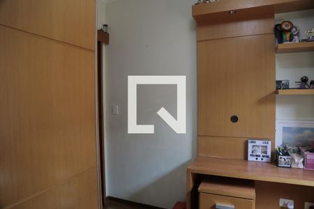 Casa à venda com 4 quartos, 400m² em Vila Carolina, São Paulo