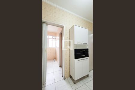 Cozinha  de apartamento à venda com 2 quartos, 80m² em Bela Vista, Campinas