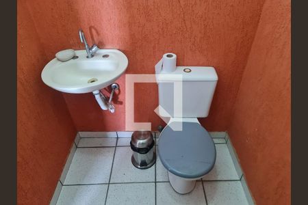 Lavabo  de casa à venda com 2 quartos, 125m² em Jardim Santa Cecilia, Guarulhos