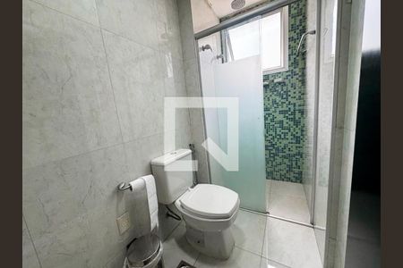 Banheiro da Suíte 2 de apartamento para alugar com 4 quartos, 140m² em Dona Clara, Belo Horizonte