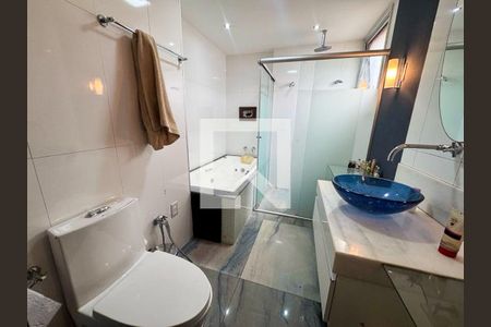 Banheiro da Suíte 1 de apartamento para alugar com 4 quartos, 140m² em Dona Clara, Belo Horizonte