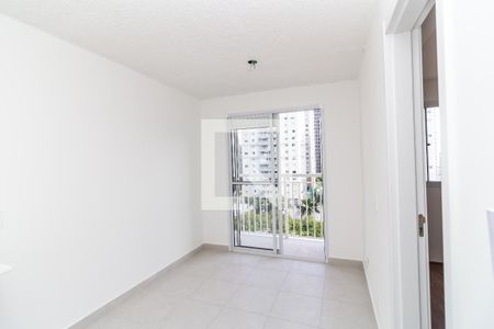Sala de apartamento para alugar com 1 quarto, 27m² em Parque Industrial Tomas Edson, São Paulo
