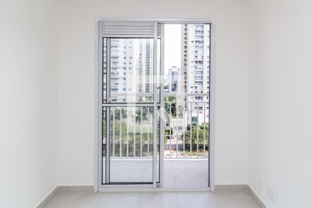 Varanda de apartamento para alugar com 1 quarto, 27m² em Parque Industrial Tomas Edson, São Paulo