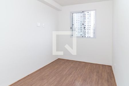 Quarto de apartamento para alugar com 1 quarto, 27m² em Parque Industrial Tomas Edson, São Paulo