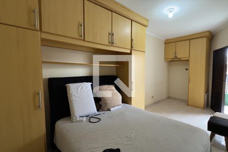 Quarto  de apartamento para alugar com 1 quarto, 60m² em Vila Tupi, Praia Grande