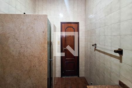 Banheiro 1 de casa à venda com 3 quartos, 400m² em Fonseca, Niterói