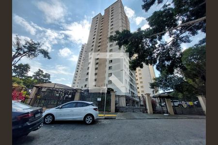 Fachada de apartamento para alugar com 2 quartos, 62m² em Vila Isa, São Paulo