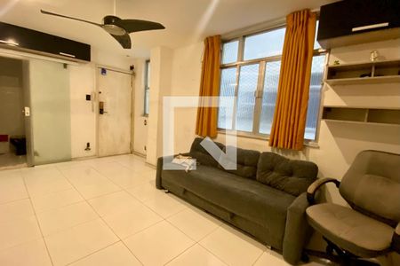 Sala de apartamento para alugar com 1 quarto, 58m² em Copacabana, Rio de Janeiro