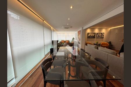 Apartamento à venda com 3 quartos, 208m² em Vila Mariana, São Paulo