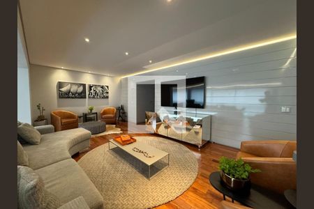 Apartamento à venda com 3 quartos, 208m² em Vila Mariana, São Paulo