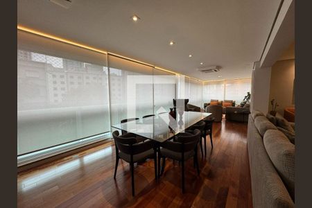 Apartamento à venda com 3 quartos, 208m² em Vila Mariana, São Paulo