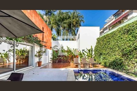 Casa à venda com 4 quartos, 418m² em Alto de Pinheiros, São Paulo