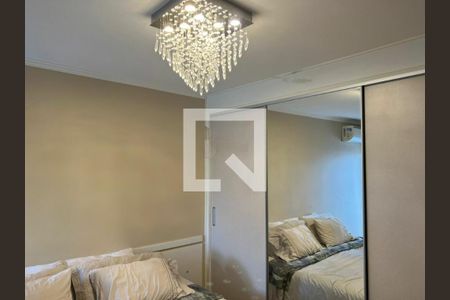 Casa à venda com 3 quartos, 144m² em Vila Carrão, São Paulo