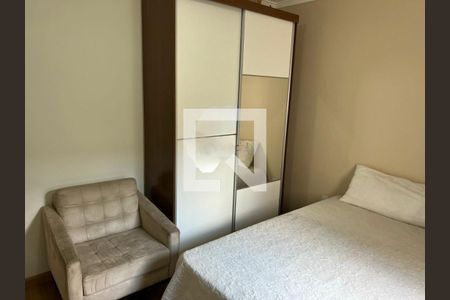 Casa à venda com 3 quartos, 144m² em Vila Carrão, São Paulo