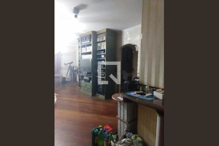 Casa à venda com 1 quarto, 313m² em Jardim Textil, São Paulo