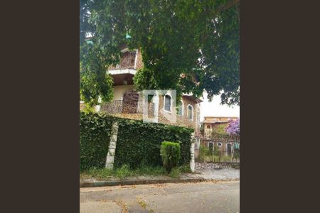 Casa à venda com 1 quarto, 313m² em Jardim Textil, São Paulo