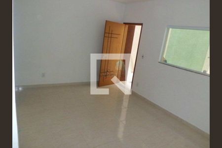 Casa à venda com 2 quartos, 68m² em Água Rasa, São Paulo