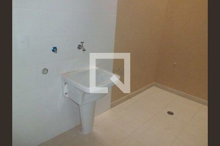 Casa à venda com 2 quartos, 68m² em Água Rasa, São Paulo