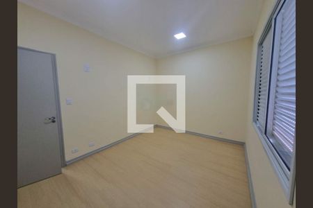 Casa à venda com 2 quartos, 120m² em Parque São Jorge, São Paulo