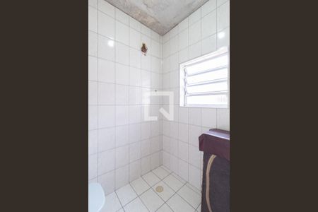 Banheiro 1 de casa à venda com 2 quartos, 149m² em Quitaúna, Osasco