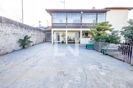 Quintal / Piscina de casa à venda com 4 quartos, 475m² em Itapoã, Belo Horizonte