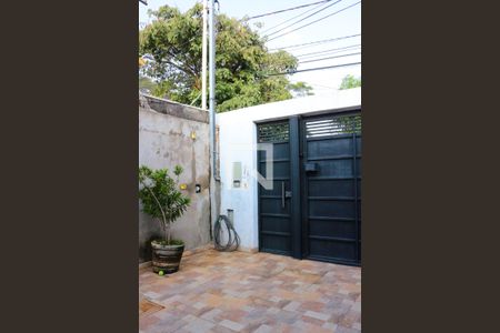 Garagem de casa à venda com 3 quartos, 115m² em Interlagos, São Paulo