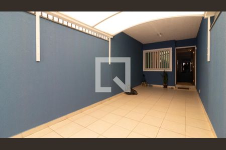 Garagem de casa para alugar com 3 quartos, 107m² em Vila Guilhermina, São Paulo