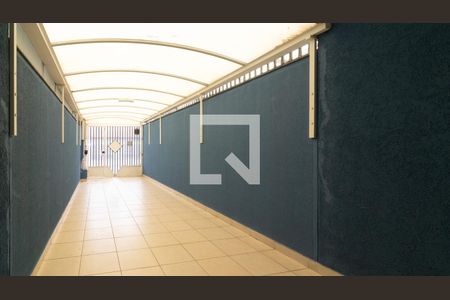 Garagem de casa para alugar com 3 quartos, 107m² em Vila Guilhermina, São Paulo