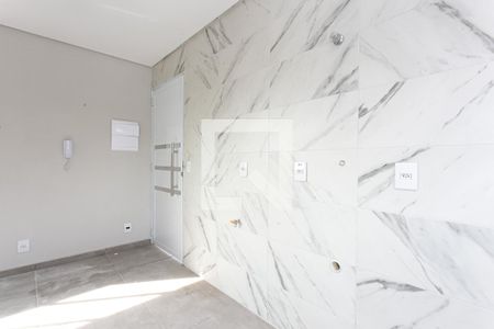 Cozinha de apartamento para alugar com 2 quartos, 44m² em Penha de França, São Paulo