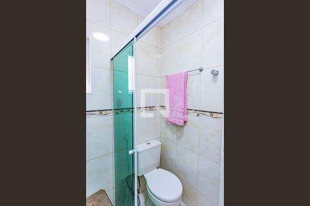 Banheiro Social de casa à venda com 4 quartos, 180m² em Vila Picinin, São Paulo