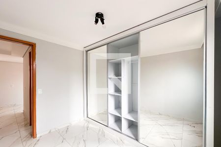 Quarto 1 de apartamento para alugar com 2 quartos, 47m² em Parque Espacial, São Bernardo do Campo