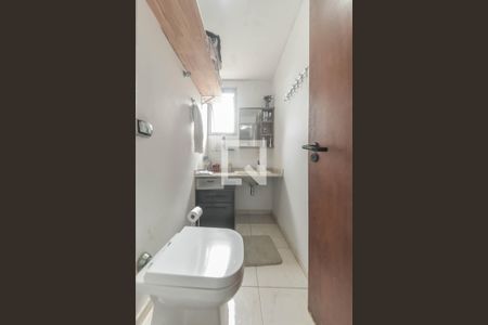 Banheiro Social de apartamento para alugar com 3 quartos, 110m² em Itaim Bibi, São Paulo