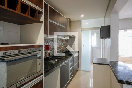 Cozinha de apartamento à venda com 2 quartos, 72m² em Barcelona, São Caetano do Sul