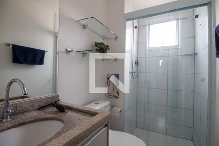 Banheiro de apartamento à venda com 2 quartos, 57m² em Jardim das Acacias, São Paulo