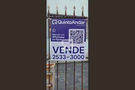Plaquinha instalada de apartamento à venda com 2 quartos, 80m² em Alto Barroca, Belo Horizonte