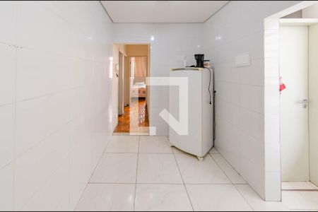 Cozinha de apartamento à venda com 2 quartos, 80m² em Alto Barroca, Belo Horizonte