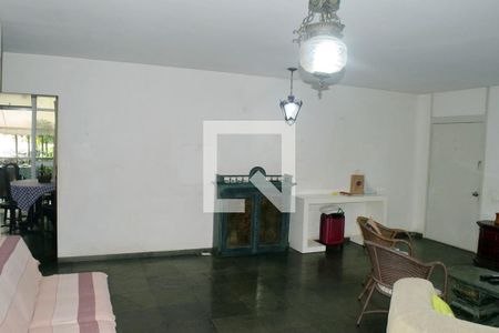 Sala de apartamento à venda com 4 quartos, 215m² em Barra da Tijuca, Rio de Janeiro